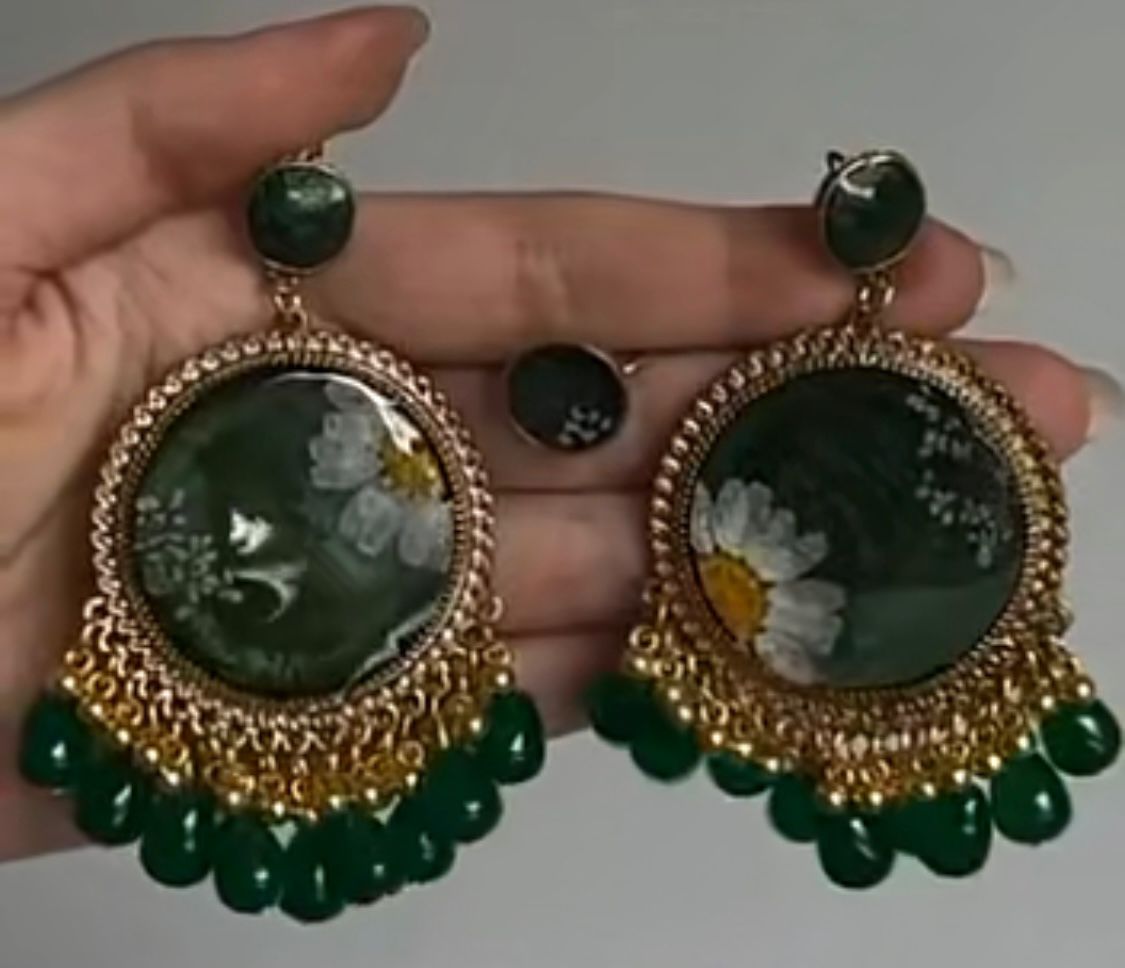 Floral Jhumka